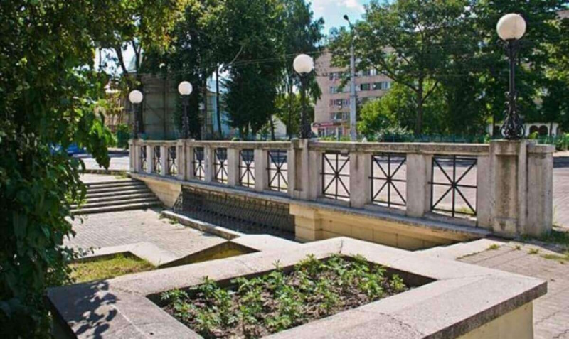Братський міст